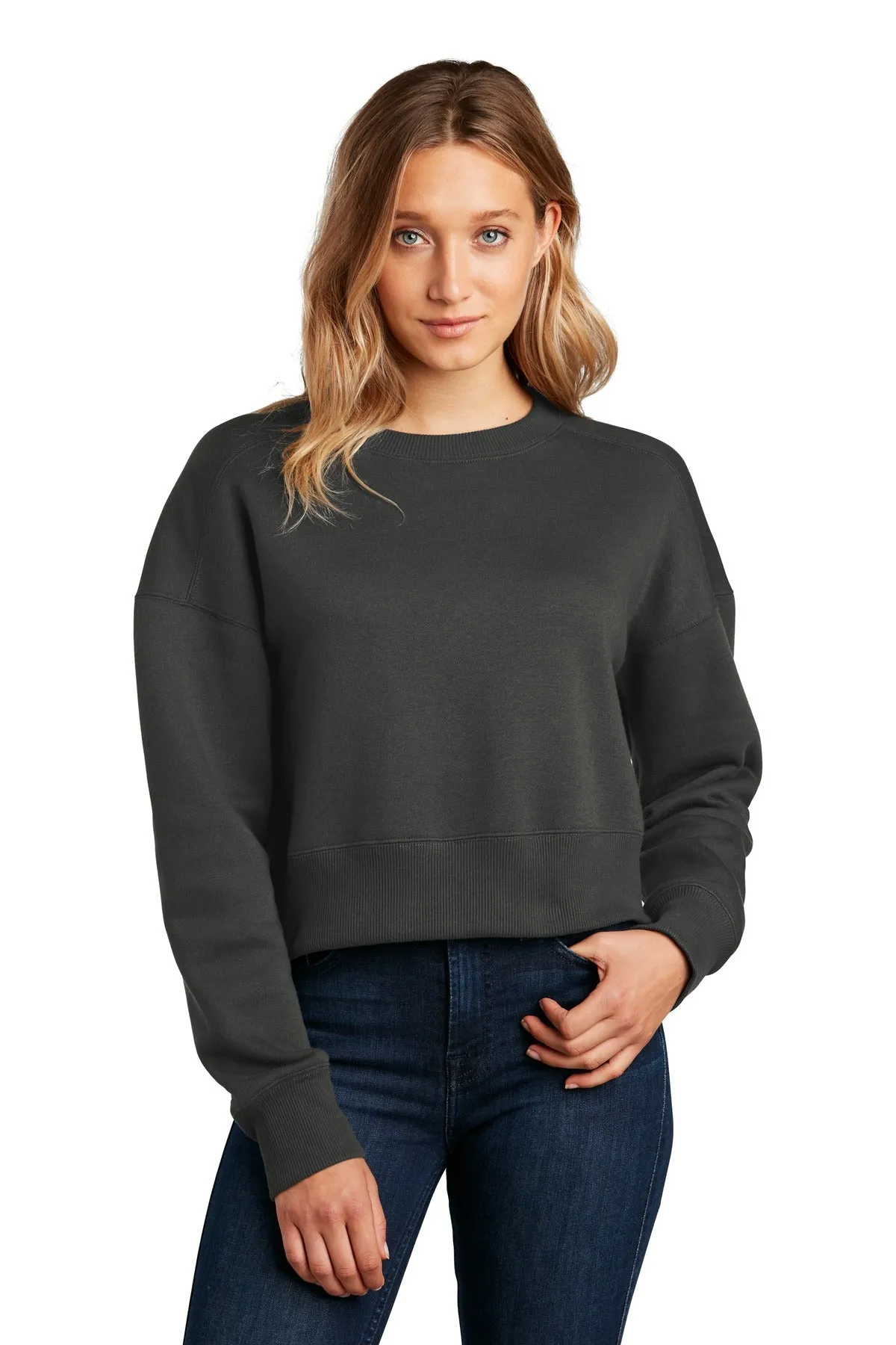 District Women's Perfect Weight  Fleece Cropped Crew