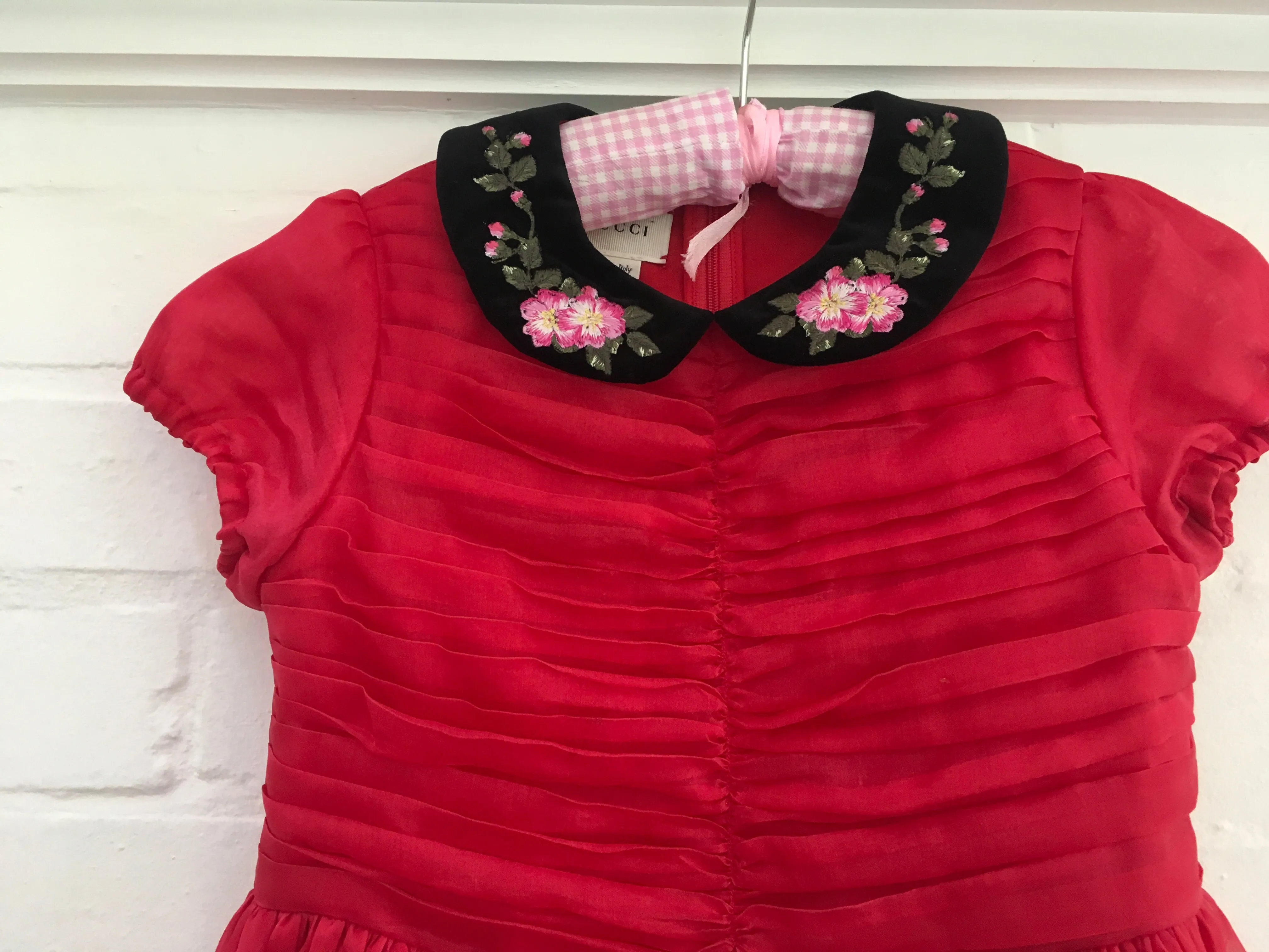 GUCCI 2017/2018 GIRLS EMBROIDED RED BLIND FOR LOVE SILK DRESS CHILDREN