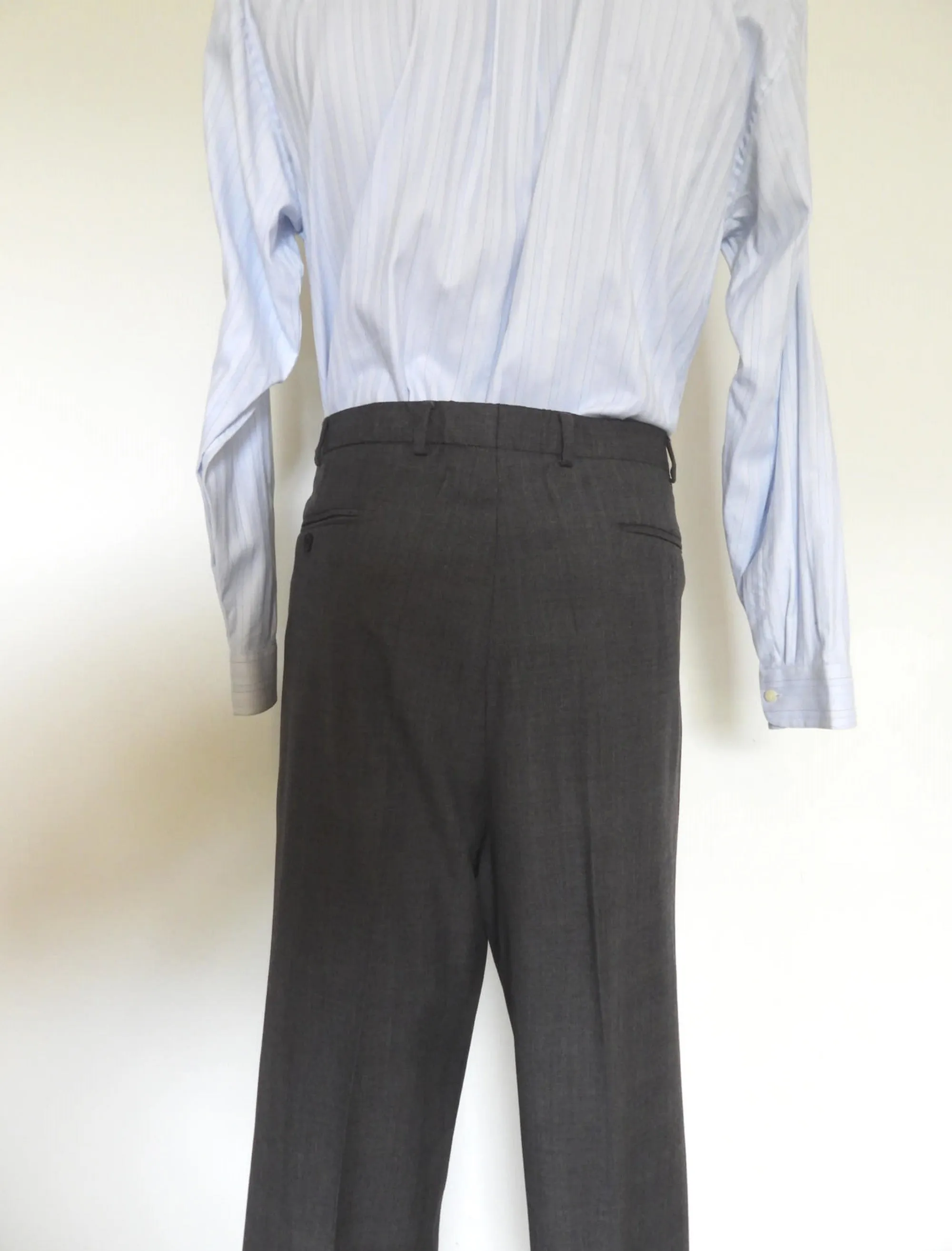 Savile Row Suit - Grey Double-breasted suit by Gieves & Hawkes - 46R