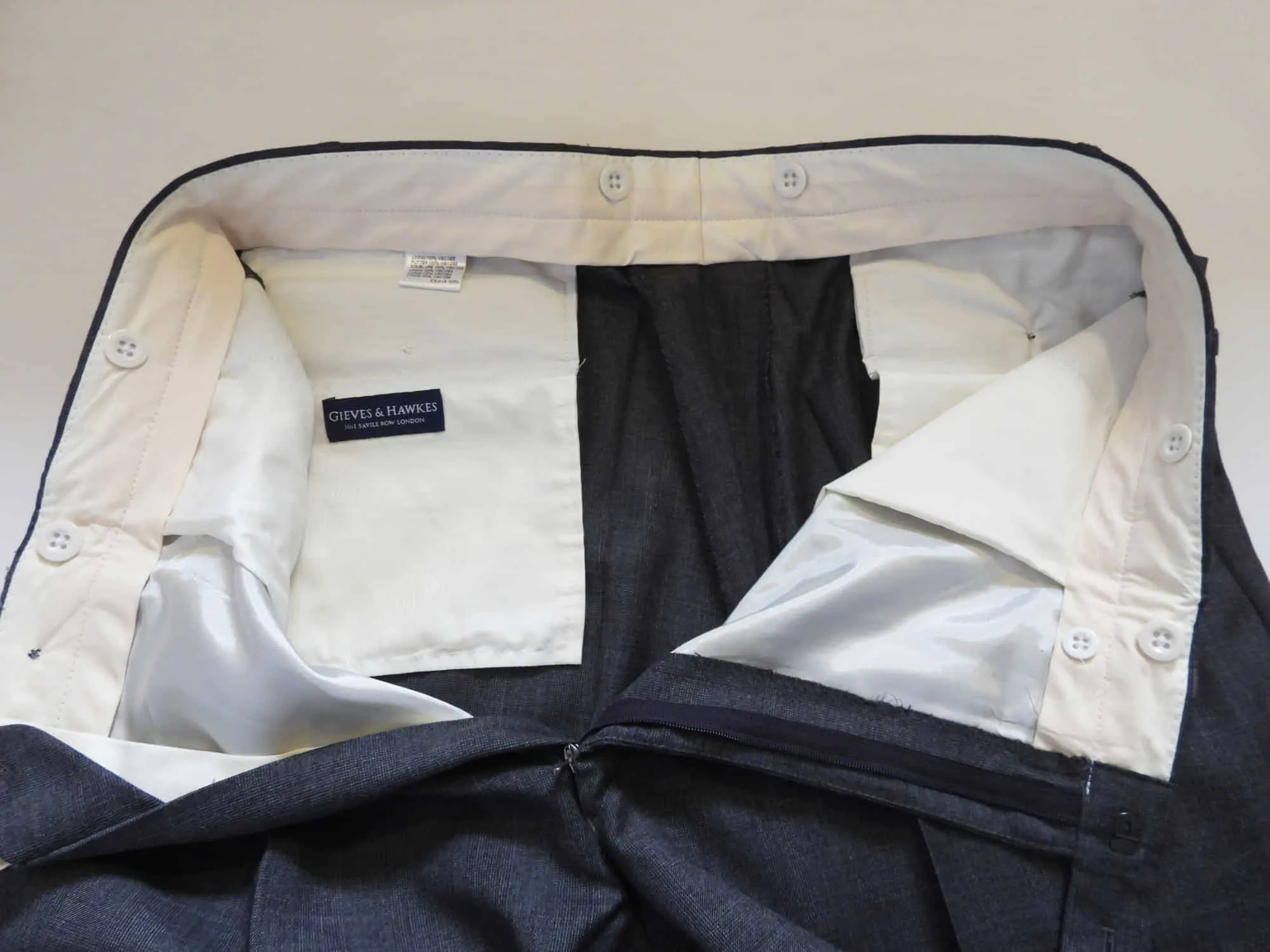 Savile Row Suit - Grey Double-breasted suit by Gieves & Hawkes - 46R