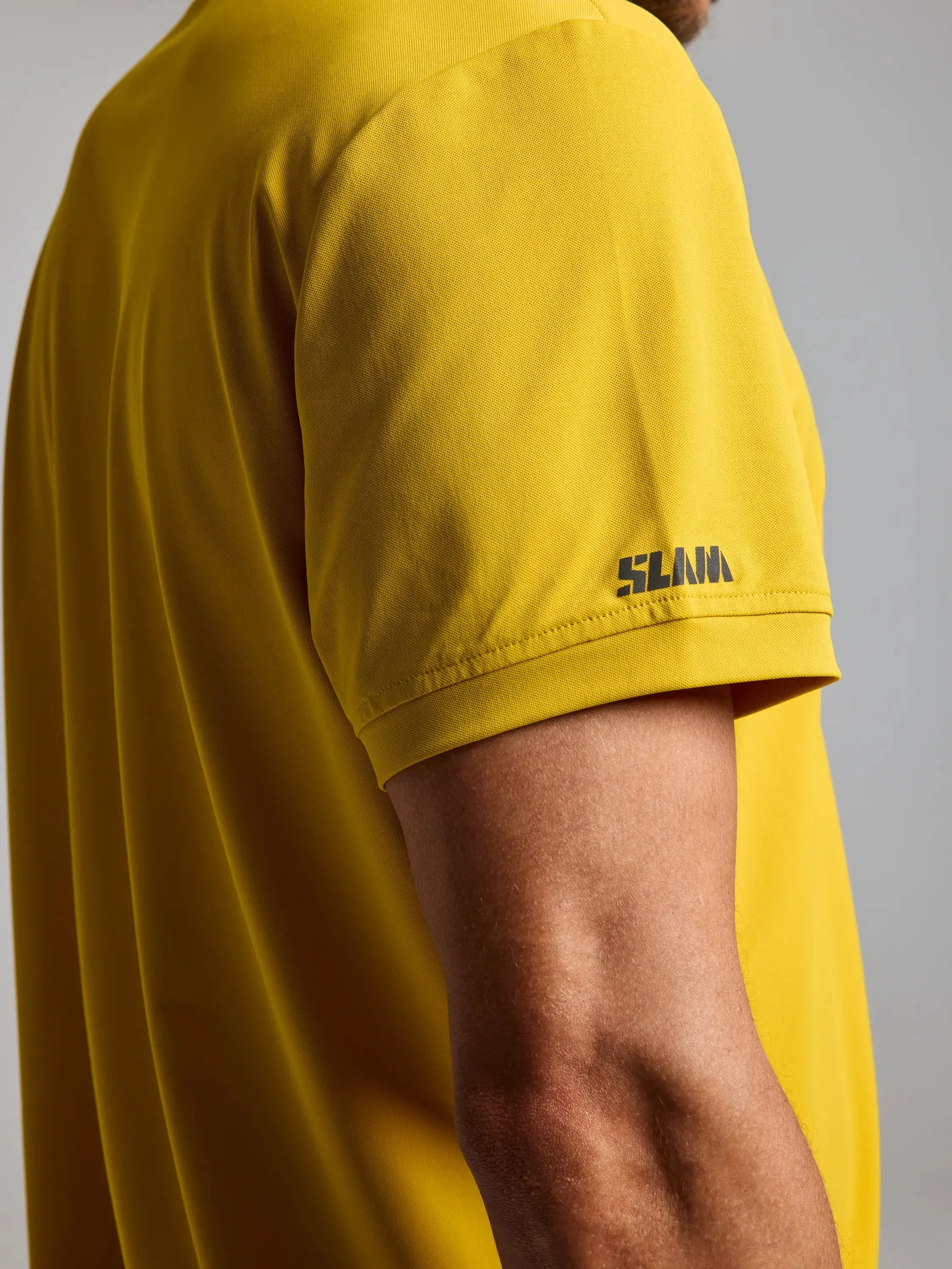 TECH PIQUE POLO SHORT SLEEVE