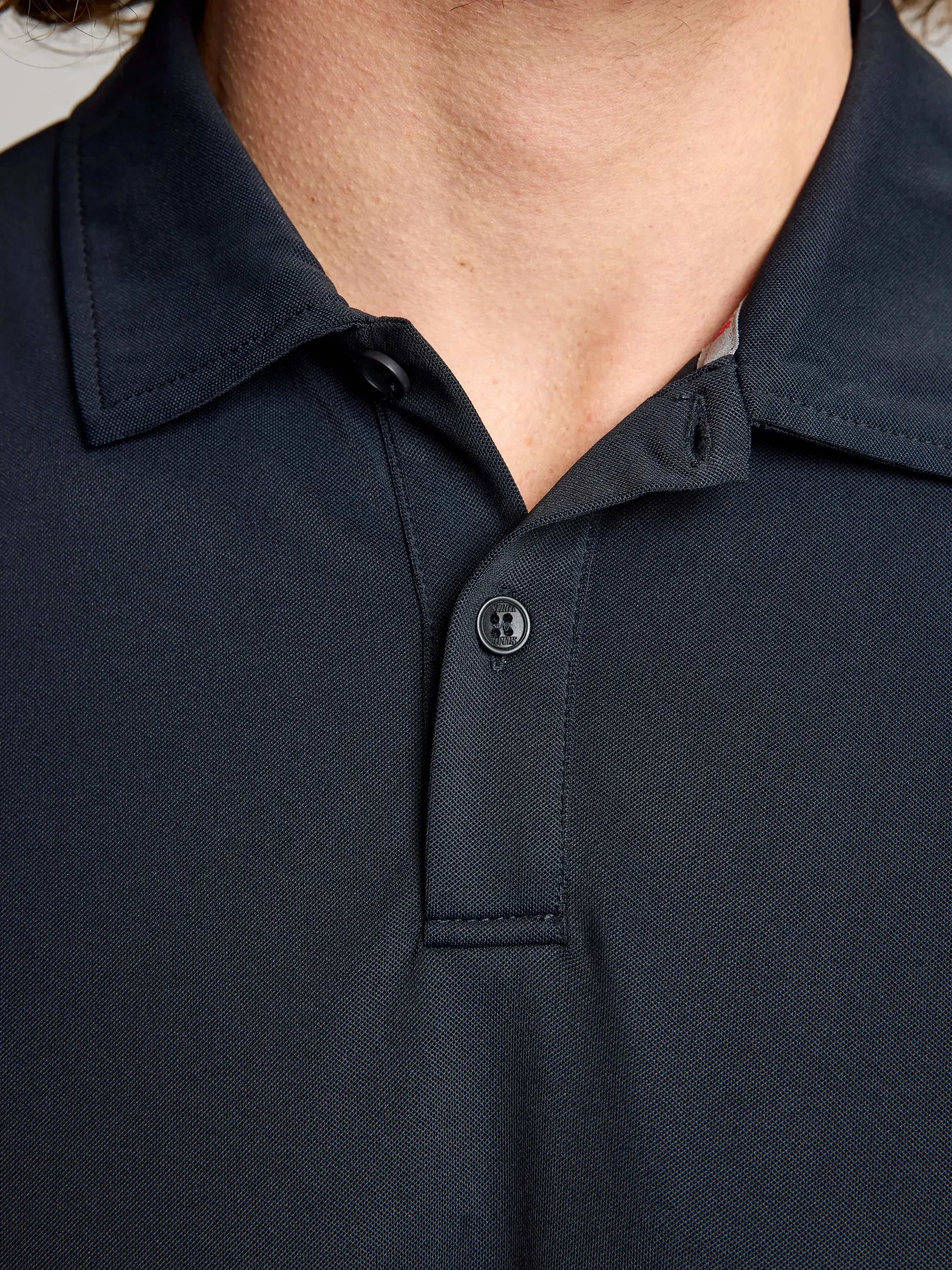 TECH PIQUE POLO SHORT SLEEVE